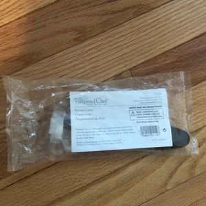 The Pampered Chef - Kernel Cutter